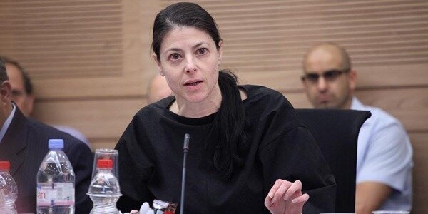 Мерав Михаэли обрушилась на Омера Адама за песню о «русских» девушках: «расистская и унизительная» 0