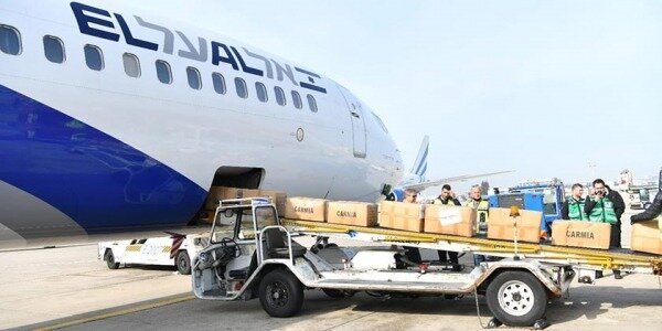 Израиль отправил помощь Украине0