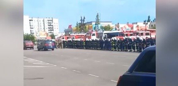 В Энергодаре протестовали против похищения командира пожарной части Трояна 0