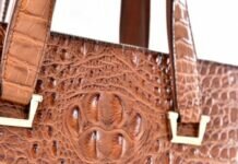 Зоозащитники требуют запретить использование брендами экзотической кожи