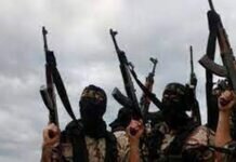 Боевики ISIS взяли ответственность за взрыв в храме в Кабуле