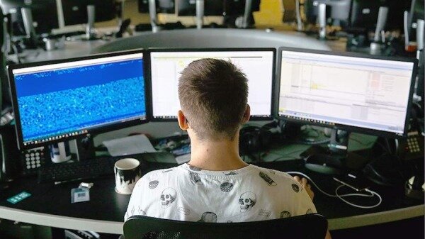 Минцифры установит российским корпорациям ограничения на внутренние IT-разработки0