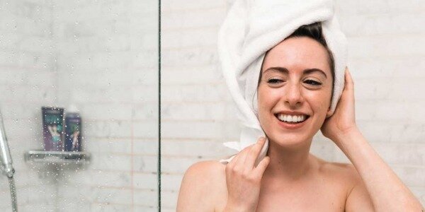 Семь действенных способов сделать волосы более здоровыми и красивыми. Ханна Гаварди, трихолог и специалист по росту волос, рассказала британскому изданию The Sun о семи действенных способах сделать волосы более здоровыми и красивыми. Израильский информационно-аналитический сайт. Последние новости Израиля и мира, новости онлайн detaly.co.il1