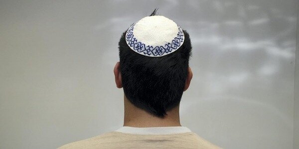 «Вязаные кипы» возмущены: полиция задержала их гида за драку в Лоде0