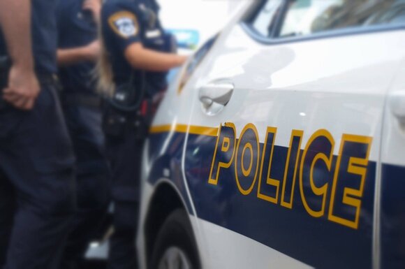 Женщины напились до беспамятства и устроили дебош в ресторане в Нетании 0