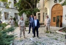 Развожаев заявил, что поводов для паники после удара БПЛА по штабу ЧФ нет