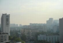 Накрывший Москву смог начал отступать