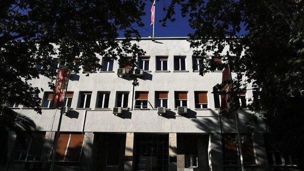 Парламент Черногории вынес вотум недоверия правительству0