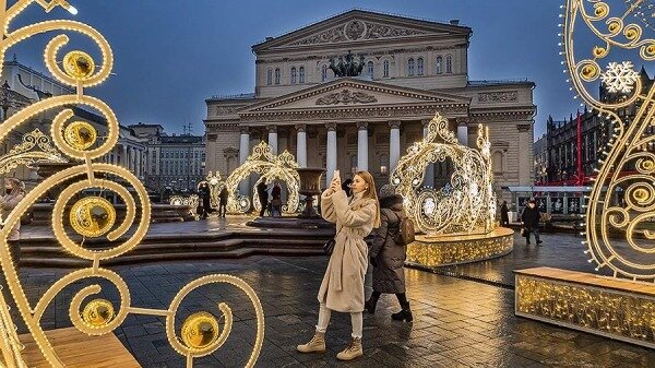 Правительство утвердило календарь выходных и праздничных дней в 2023 году0