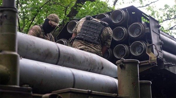 Украинские военные открыли стрельбу по мирным жителям под Харьковом0