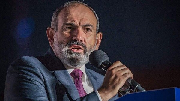 Армянская оппозиция подписала документ о начале импичмента Пашиняну0