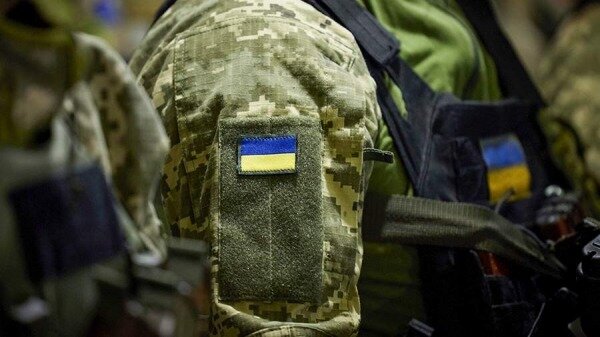 Экс-офицер ВСУ рассказал о расстреле сослуживцев пьяными украинскими боевиками0
