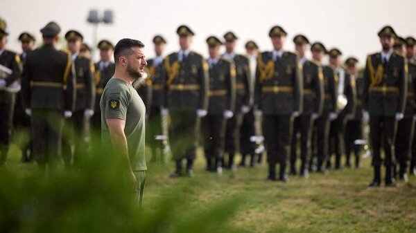 Лукашенко рассказал о назревающем конфликте между Зелененским и ВСУ0
