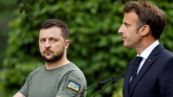 Макрон и Зеленский обсудили дополнительную помощь Киеву0