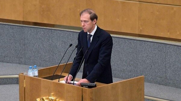 Мантуров заявил о продлении параллельного импорта на 2023 год0