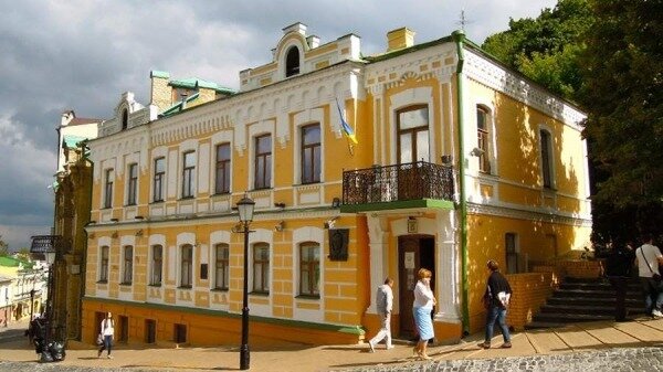 Министр культуры Украины выступил против закрытия Музея Булгакова в Киеве0