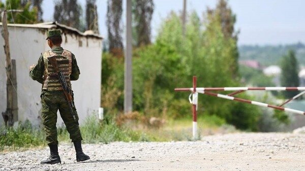 Погранслужба Таджикистана обвинила ВС Киргизии в обстреле населенных пунктов0