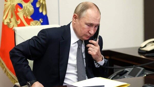 Путин по телефону поблагодарил Мирзиёева за организацию саммита ШОС0