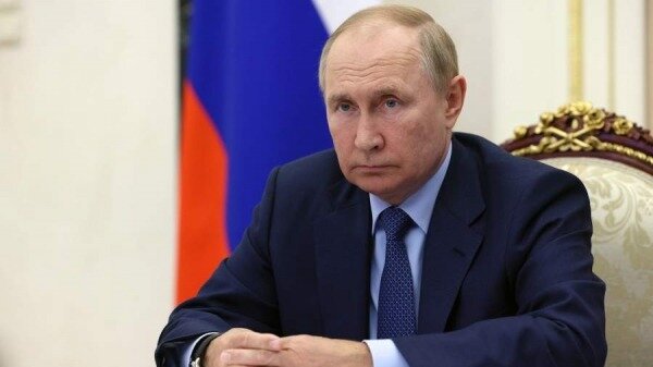 Путин поручил обеспечить трудовые гарантии отправляющимся в СВО добровольцам0