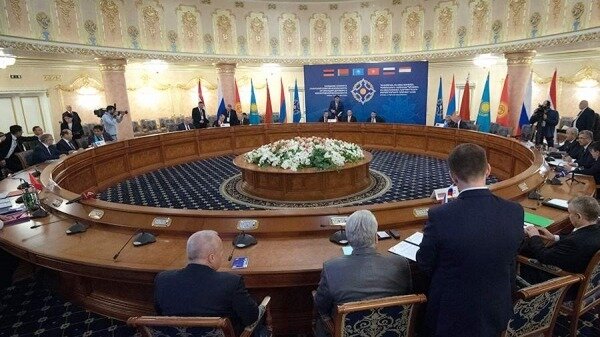 Секретариат ОДКБ поддержал переговоры между Киргизией и Таджикистаном0