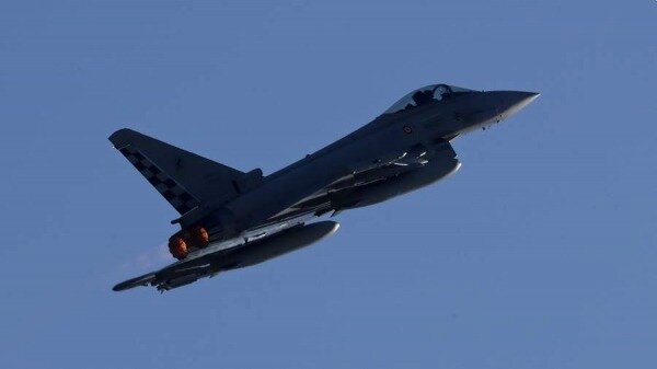 ВВС Италии заявили о тревоге в Польше из-за российских самолетов0