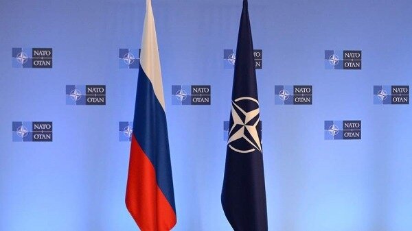Экс-советник Трампа указал на желание США видеть РФ в НАТО0