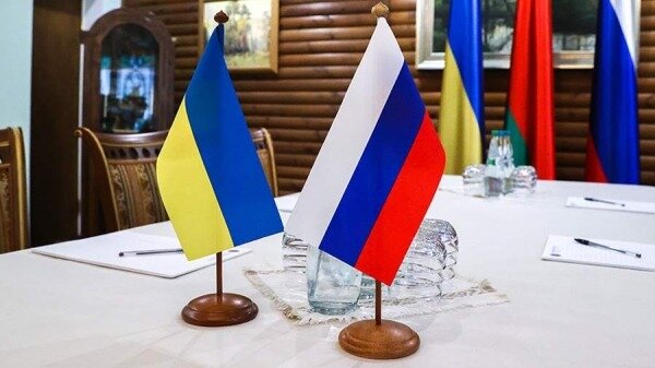 Макрон выступил за переговоры между Украиной и Россией0