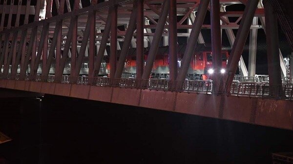 Первые после ЧП поезда по Крымскому мосту планируют запустить к вечеру0