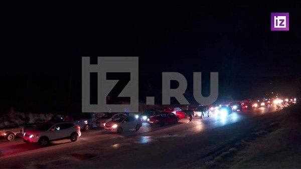 Пробка на Крымский мост увеличилась примерно до 6 км0