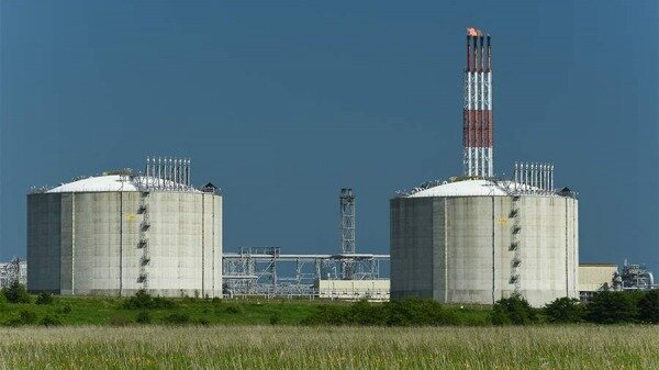 TotalEnergies заявила о намерении поставлять газ из России до ввода санкций0