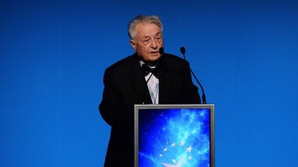 Ученый-ядерщик Саркисов умер в 98 лет0