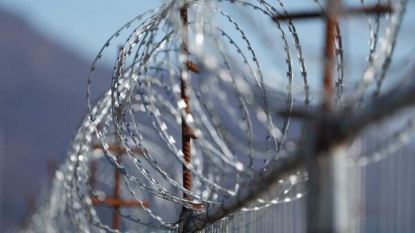 В Финляндии подтвердили изучение вопроса строительства стены на границе с РФ0