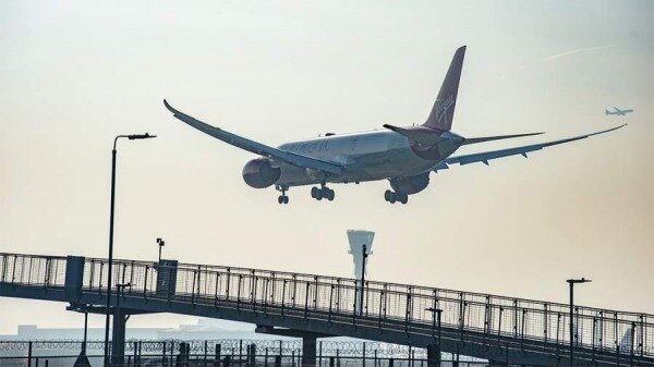 Virgin Atlantic решила закрыть рейсы в Гонконг из-за невозможности летать над РФ0
