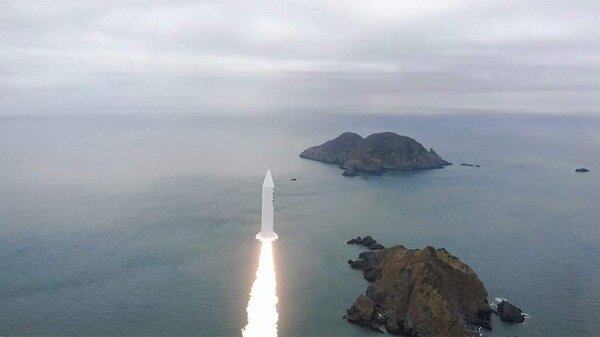 Yonhap сообщило о запуске КДНР баллистической ракеты в сторону Японского моря0