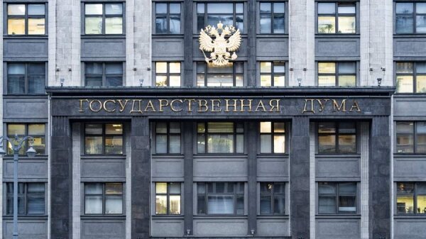 Путин внес в Думу законопроекты о ратификации двусторонних договоров с ДНР и ЛНР0